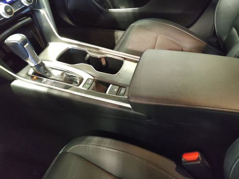 Used 2020 Honda Accord Sport image 26