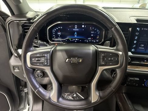 Used 2023 Chevrolet Silverado 1500 RST w/ Z71 Off-Road Package AWD/4WD image 30