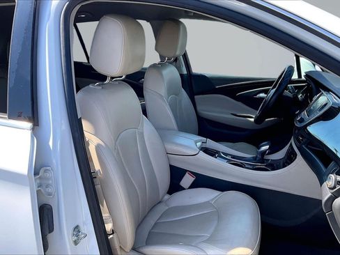 Used 2020 Buick Envision Essence w/ LPO, Cargo Package FWD image 7