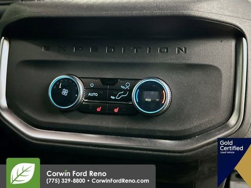 Used 2025 Ford Expedition Max Platinum w/ Stealth Appearance Package image 29