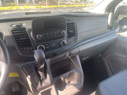 Used 2021 Ford Transit 350 XLT image 7