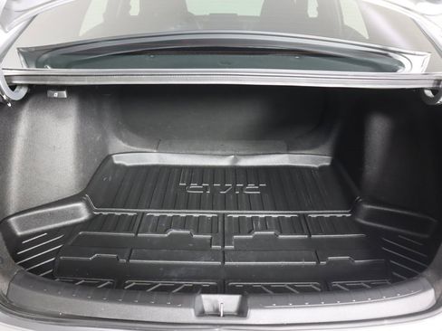 Used 2023 Honda Civic Sport image 16