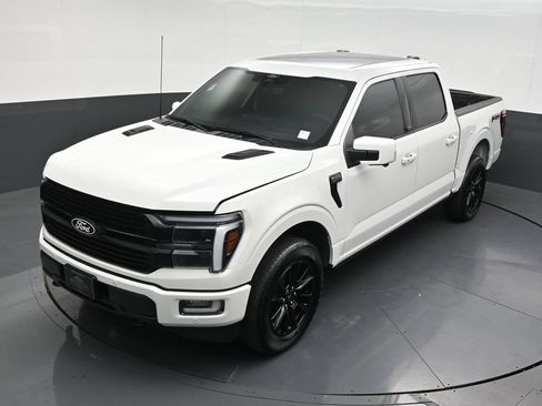 Used 2025 Ford F150 Platinum w/ Equipment Group 702A High AWD/4WD image 14