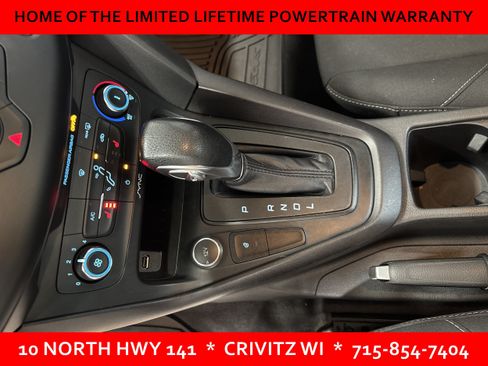 Used 2017 Ford Focus SE w/ Cold Weather Package FWD image 12