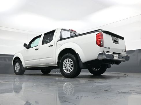 Used 2017 Nissan Frontier SV w/ SV Value Truck Package image 36