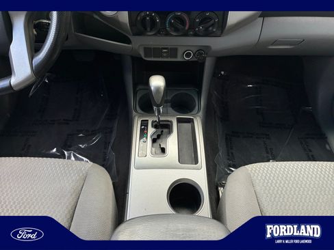 Used 2013 Toyota Tacoma 4x4 Double Cab w/ SR5 Pkg image 30
