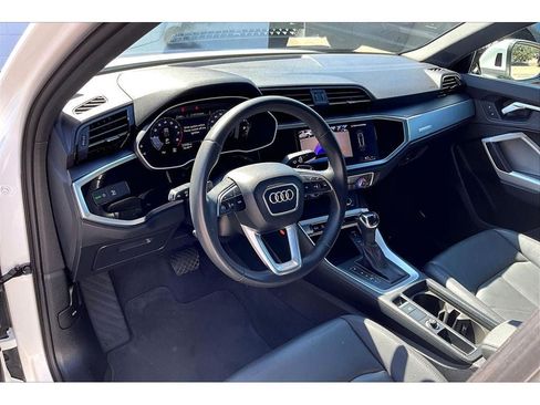 Used 2025 Audi Q3 2.0T Premium AWD/4WD image 14