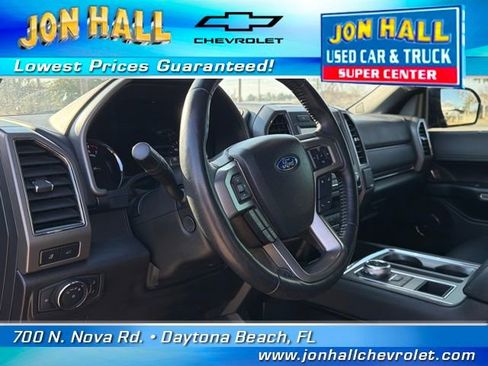 Used 2021 Ford Expedition XLT image 22