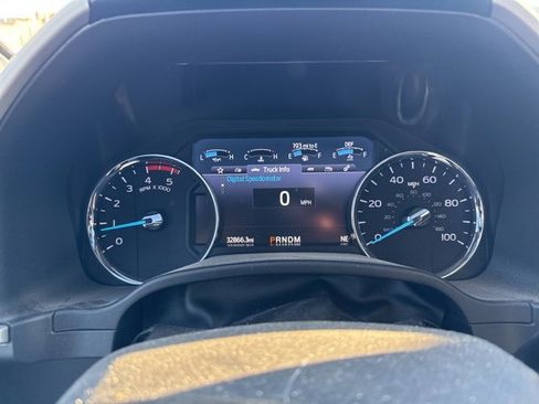 Used 2021 Ford F250 Lariat w/ Lariat Ultimate Package image 11