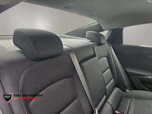 Used 2022 Chevrolet Malibu LT FWD image 13
