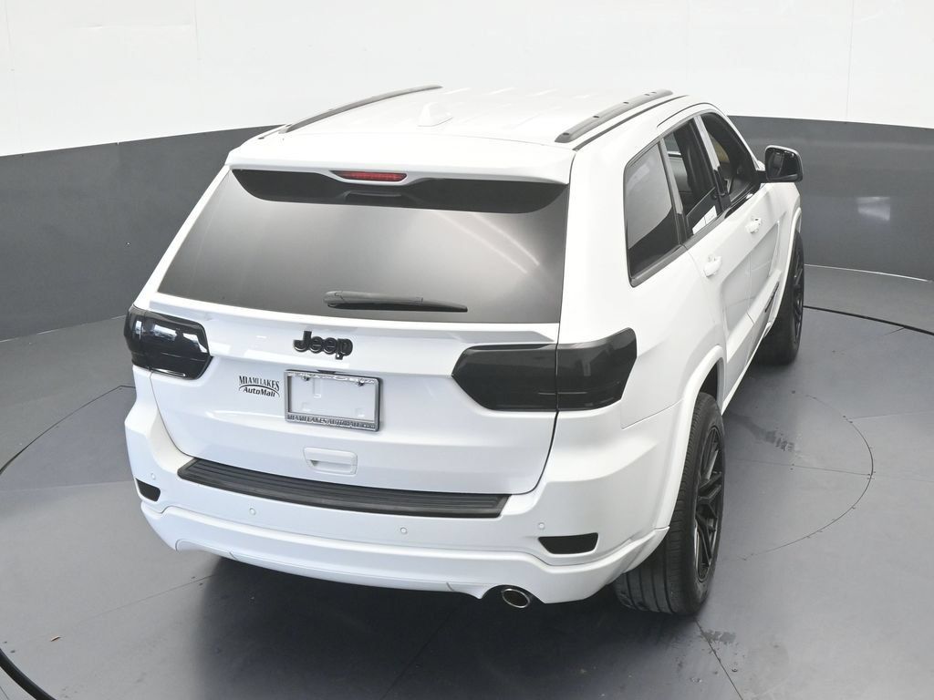 Used 2018 Jeep Grand Cherokee Altitude RWD image 48
