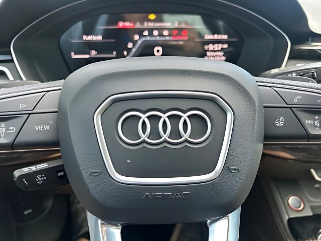 Used 2023 Audi S4 Premium Plus w/ Premium Plus Package AWD/4WD image 23