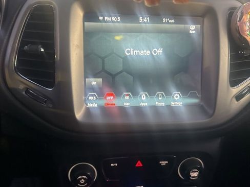 Used 2021 Jeep Compass 80th Special Edition image 5