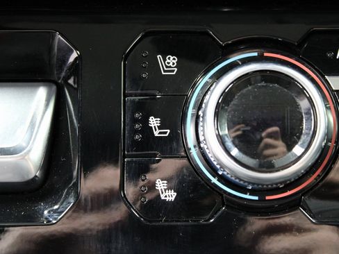 Used 2024 GMC Sierra 1500 AT4 image 67