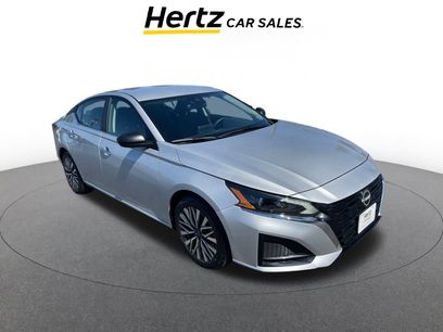 Used 2024 Nissan Altima 2.5 SV