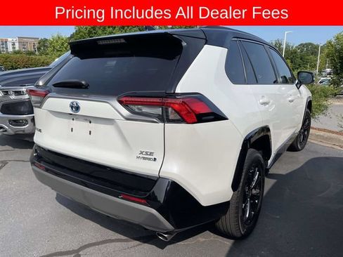 Used 2024 Toyota RAV4 XSE w/ Weather Package AWD/4WD image 11