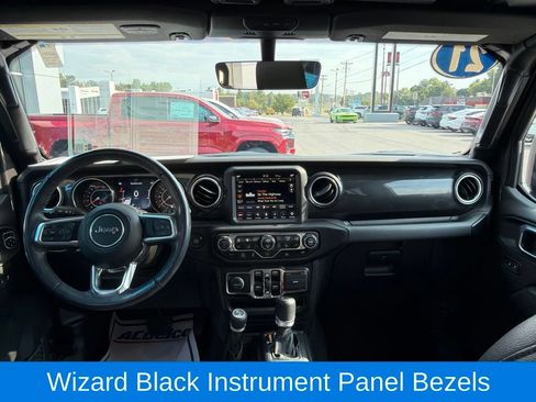 Used 2021 Jeep Wrangler Unlimited Sahara AWD/4WD image 16