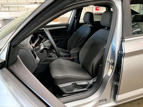 Used 2025 Volkswagen Jetta Sport image 26