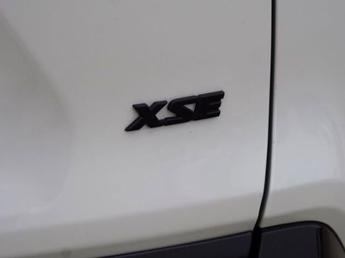 Used 2024 Toyota RAV4 XSE image 15