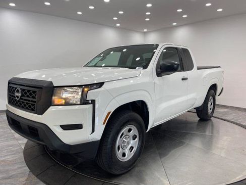 Used 2022 Nissan Frontier S image 3
