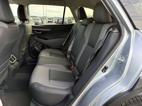 Certified 2024 Subaru Outback Onyx Edition image 43