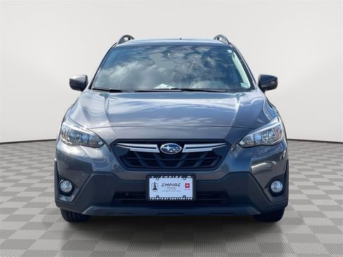 Used 2023 Subaru Crosstrek 2.0i Premium image 2