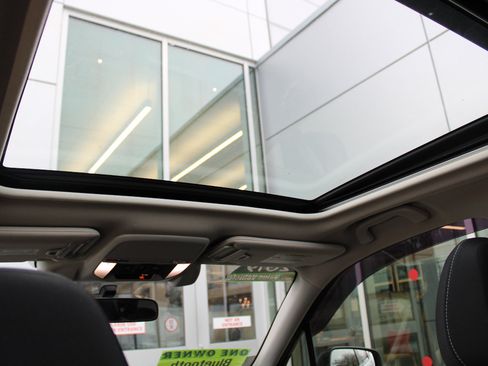 Used 2019 Subaru Forester Premium image 34