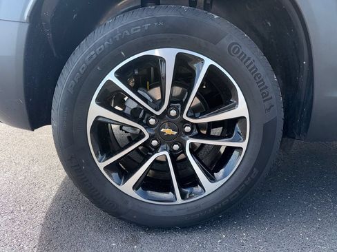 Used 2025 Chevrolet TrailBlazer LT AWD/4WD image 18