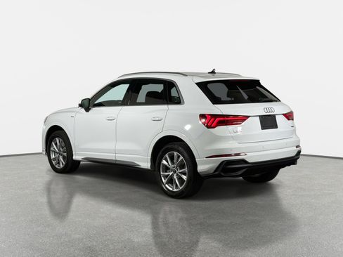 Used 2025 Audi Q3 2.0T Premium AWD/4WD image 5