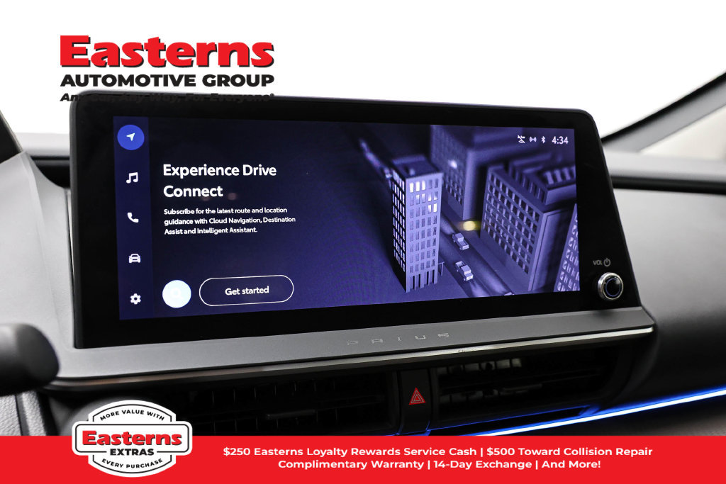 Used 2023 Toyota Prius XLE AWD/4WD image 17
