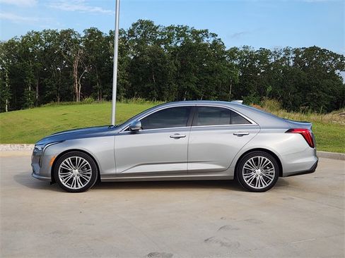 New 2025 Cadillac CT4 Premium Luxury image 4