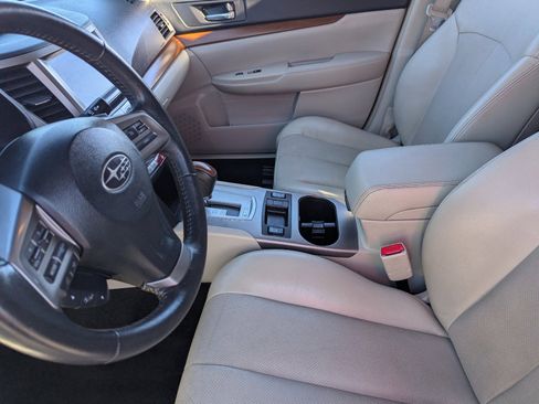 Used 2013 Subaru Outback 3.6R Limited w/ Popular Pkg 3 image 26