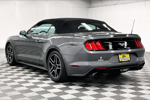 Used 2023 Ford Mustang Premium RWD image 2