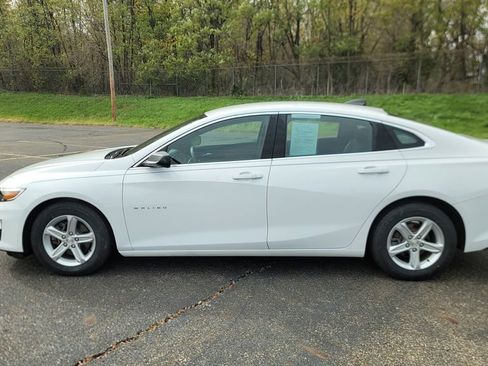 Used 2019 Chevrolet Malibu LS image 7