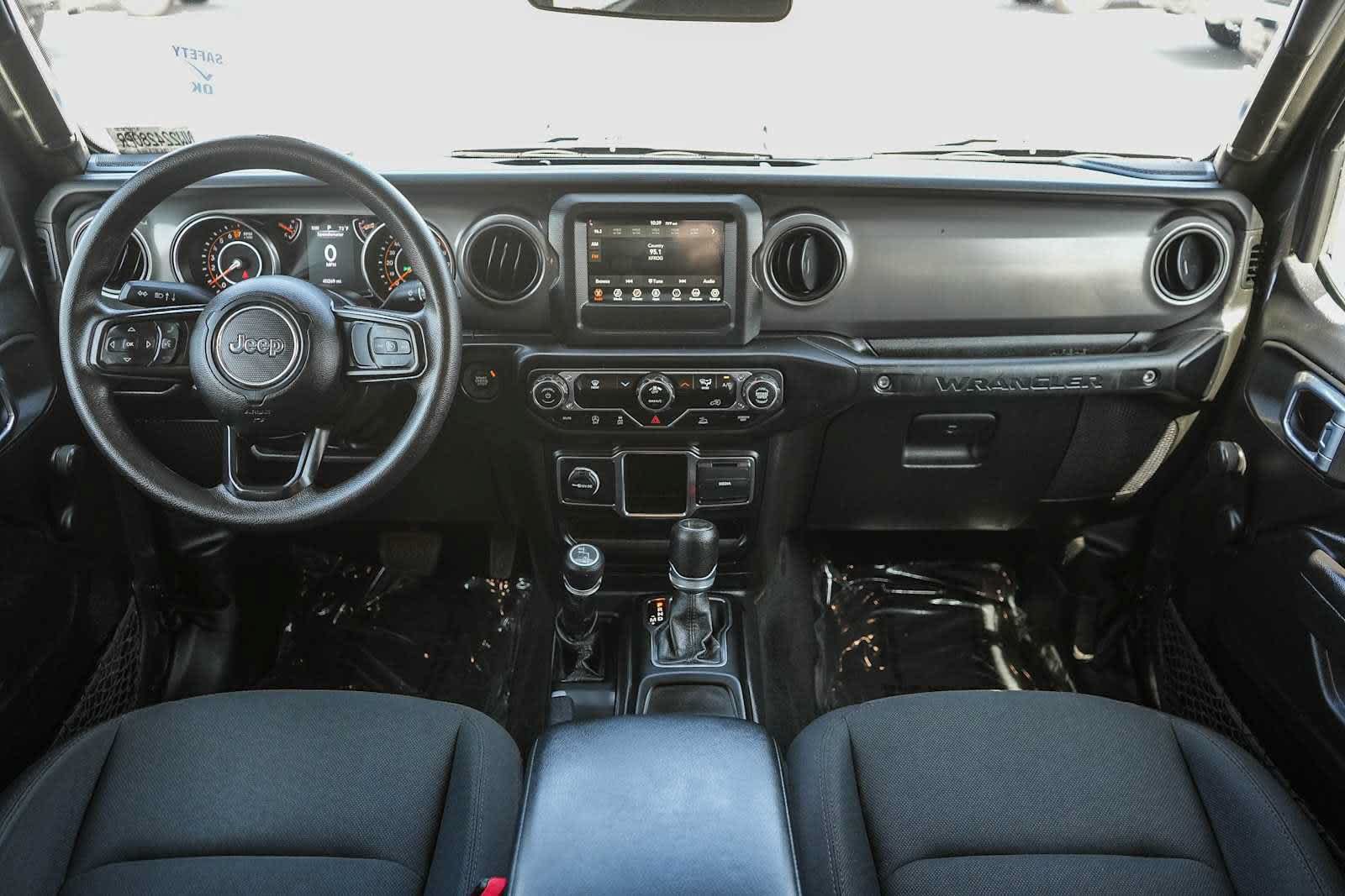 Used 2022 Jeep Wrangler Unlimited Sport AWD/4WD image 12
