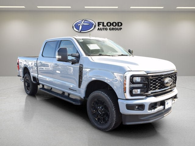 New 2026 Ford F350 Lariat w/ Black Appearance Package AWD/4WD image 1