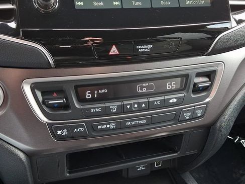 Certified 2021 Honda Passport Sport image 15