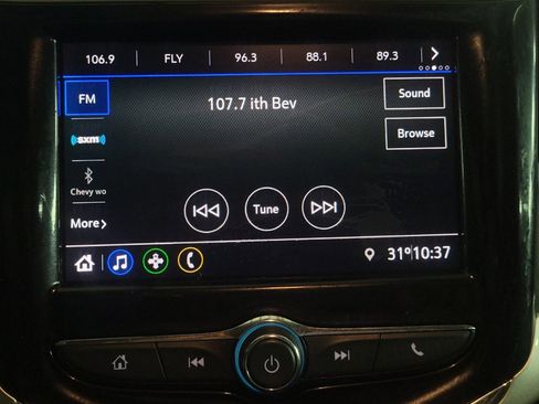 Used 2020 Chevrolet Sonic Premier image 25