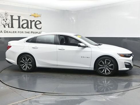 Used 2023 Chevrolet Malibu RS image 1