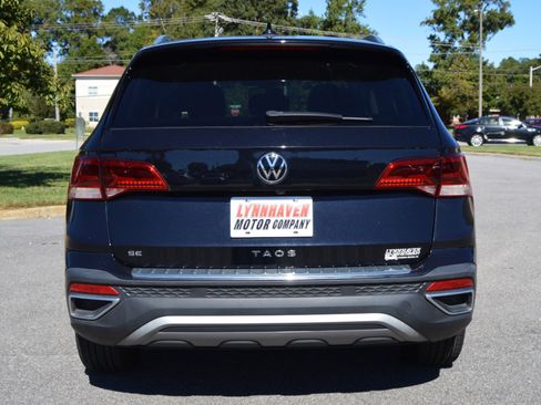 Used 2022 Volkswagen Taos SE image 16