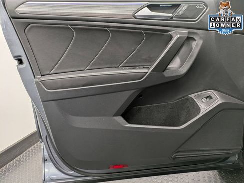 Used 2022 Volkswagen Tiguan SEL R-Line image 8