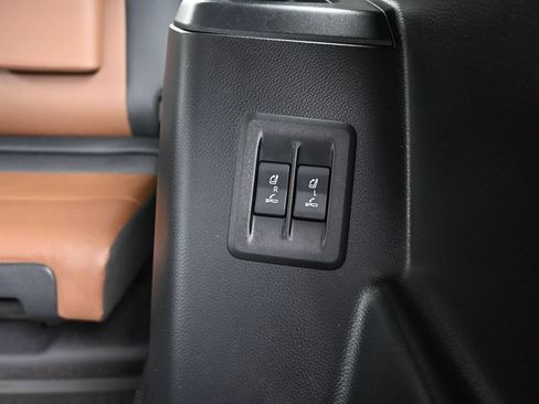 Used 2026 Lexus GX 550 w/ Accessory Package (2T) AWD/4WD image 28