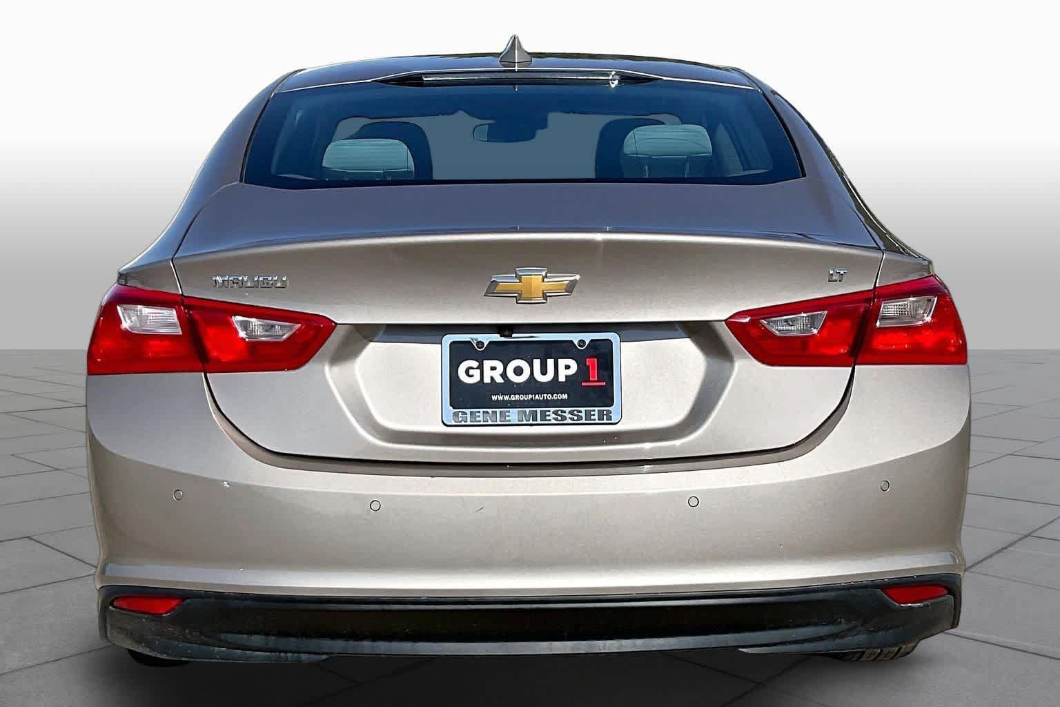 Used 2025 Chevrolet Malibu LT FWD image 5