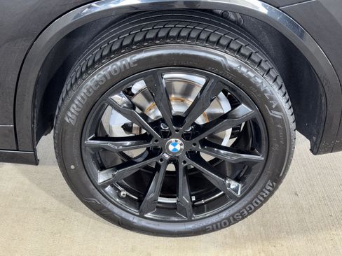 Used 2024 BMW X3 sDrive30i w/ M Sport Package RWD image 36