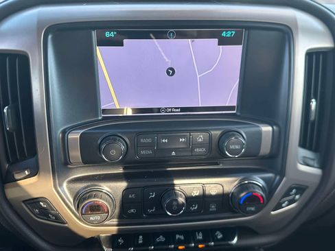 Used 2017 GMC Sierra 2500 Denali w/ Suspension Package, Off-Road image 29