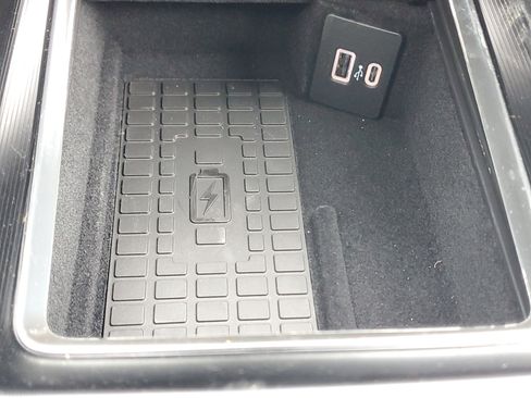 New 2026 Lincoln Corsair Premiere image 23