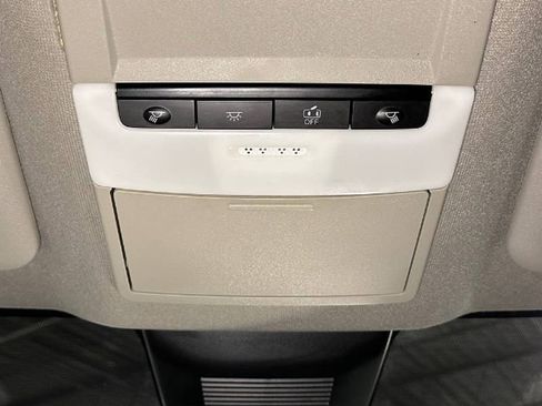 Used 2025 Nissan Sentra SV w/ All-Weather Package image 33