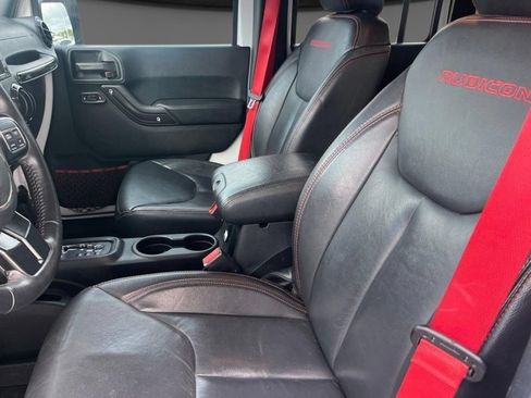 Used 2018 Jeep Wrangler Unlimited Rubicon AWD/4WD image 10