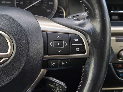 Used 2016 Lexus ES 300h w/ Luxury Package w/Wood Trim image 23