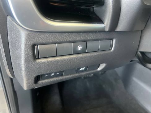 Certified 2023 Nissan Rogue SL w/ SL Premium Package AWD/4WD image 51